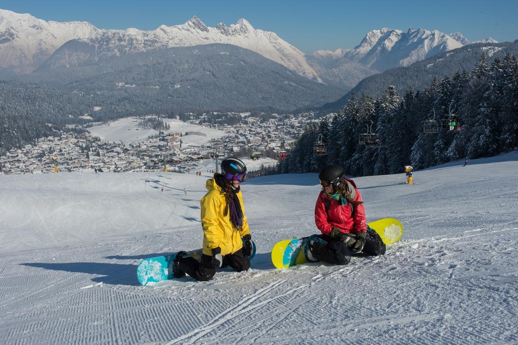 Hotel Laerchenhof Natur Seefeld in Tirol Ruang foto