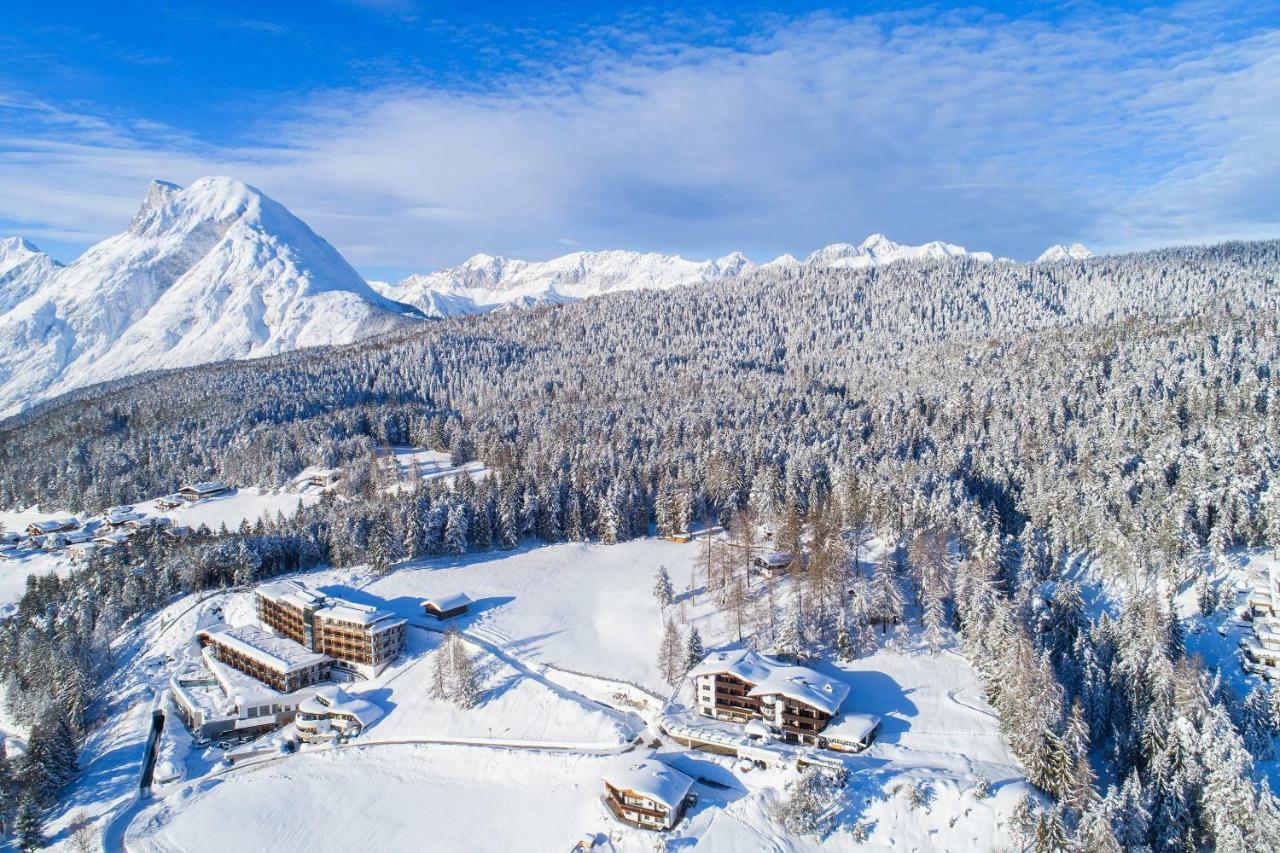 Hotel Laerchenhof Natur Seefeld in Tirol Bagian luar foto