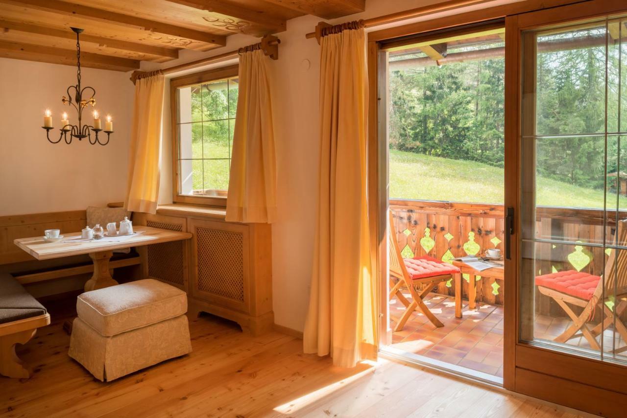 Hotel Laerchenhof Natur Seefeld in Tirol Bagian luar foto